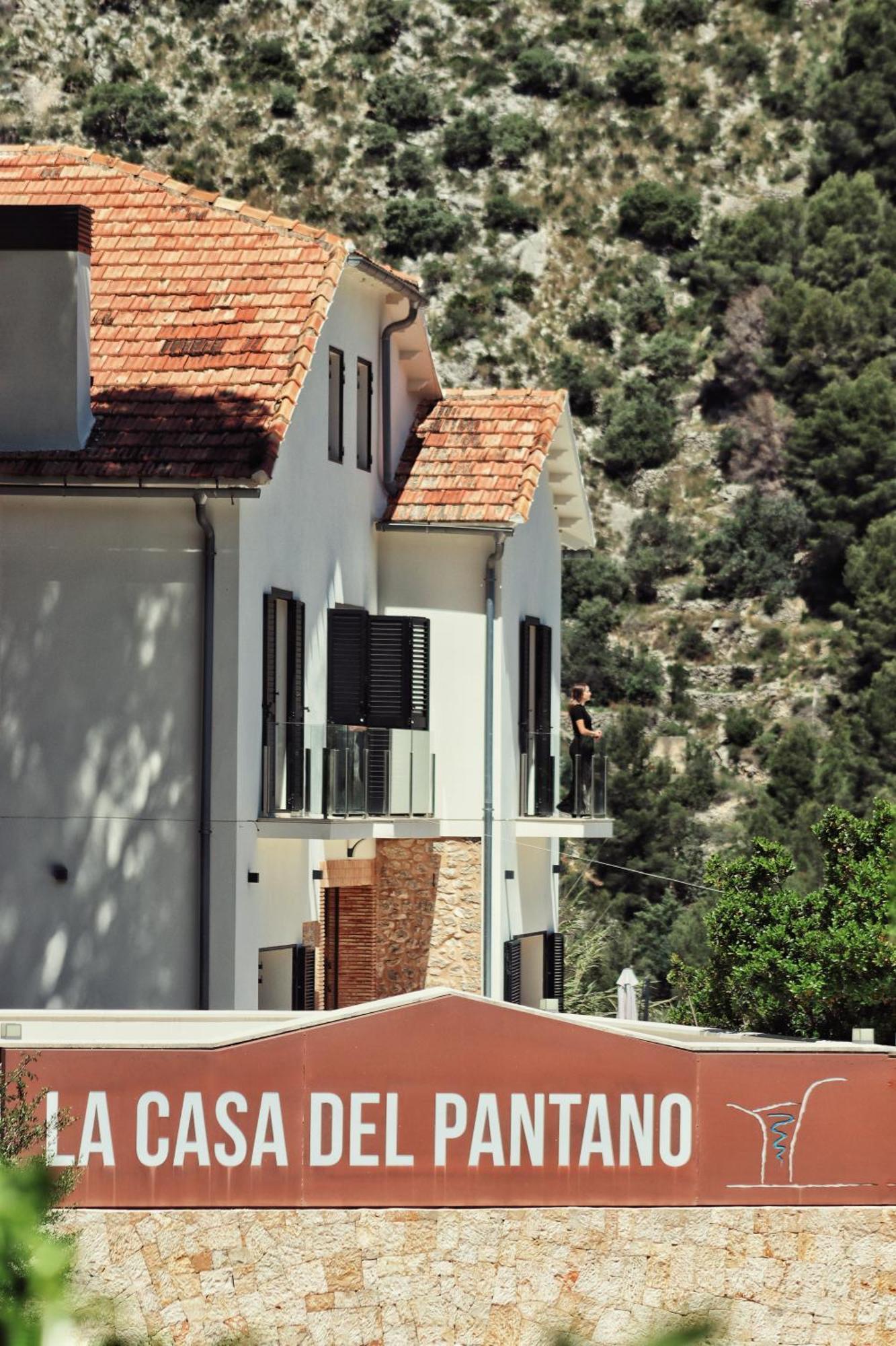 La Casa Del Pantano * Campell